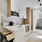 Quiet For 2p - Oberkampf דירה